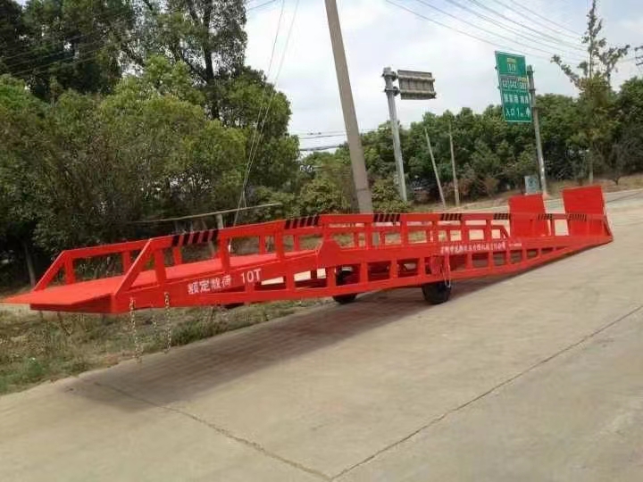 移動(dòng)登車(chē)橋